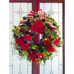 Red Christmas Wreath with light